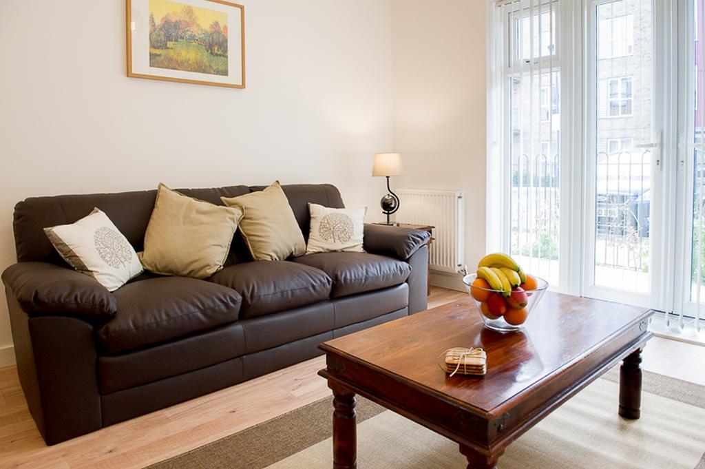 Stockley Apartments West Drayton  Ngoại thất bức ảnh