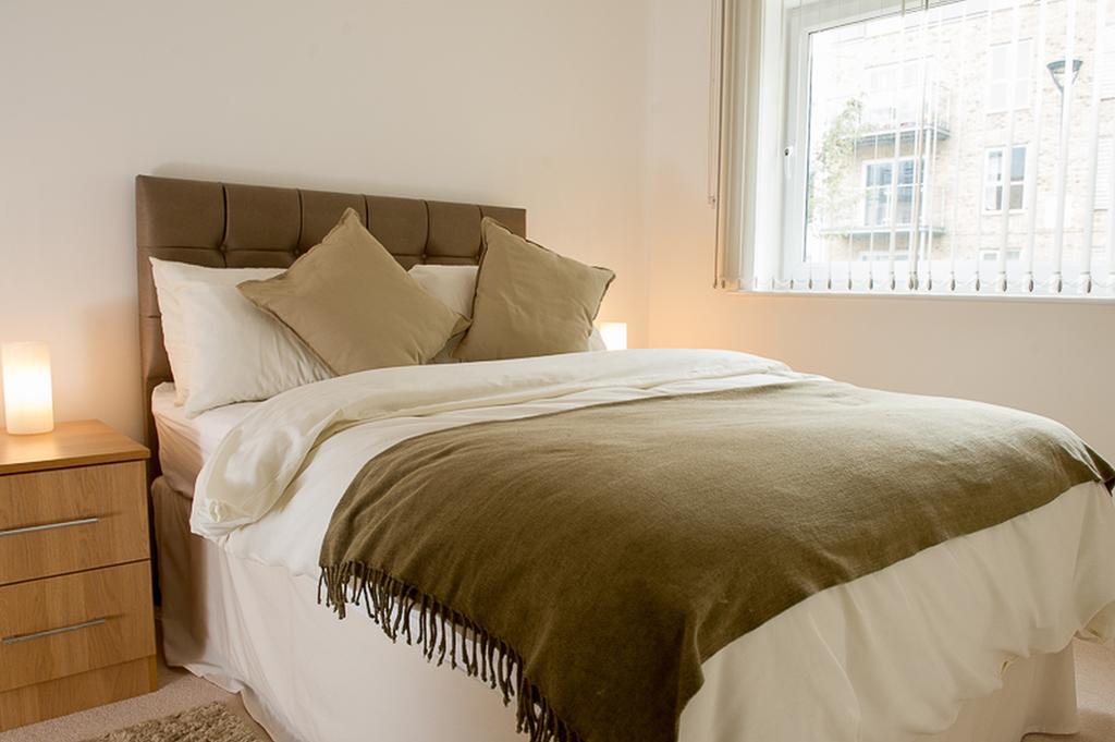 Stockley Apartments West Drayton  Ngoại thất bức ảnh