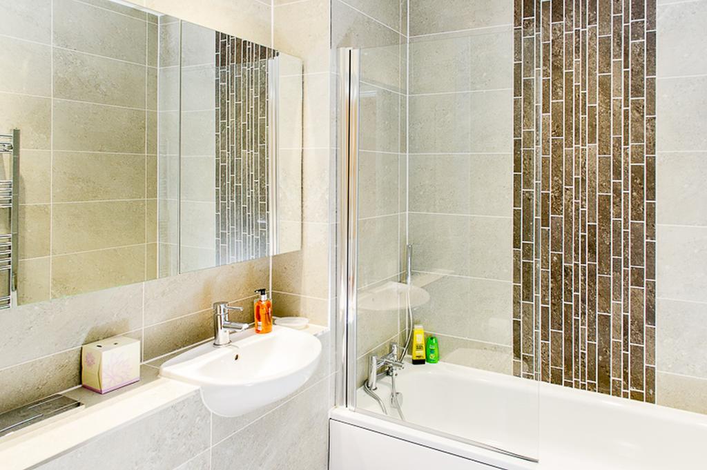 Stockley Apartments West Drayton  Ngoại thất bức ảnh